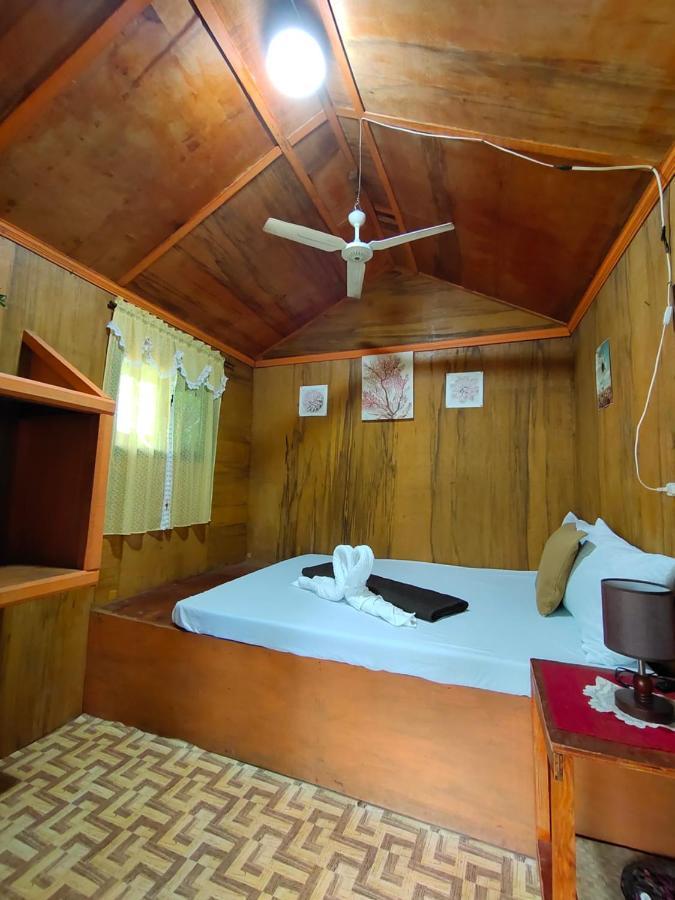 Adrianas Place Backpackers Hostel Panglao Exterior photo